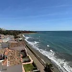 Beachfront Design Lux *