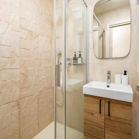 Beachfront Design Lux *